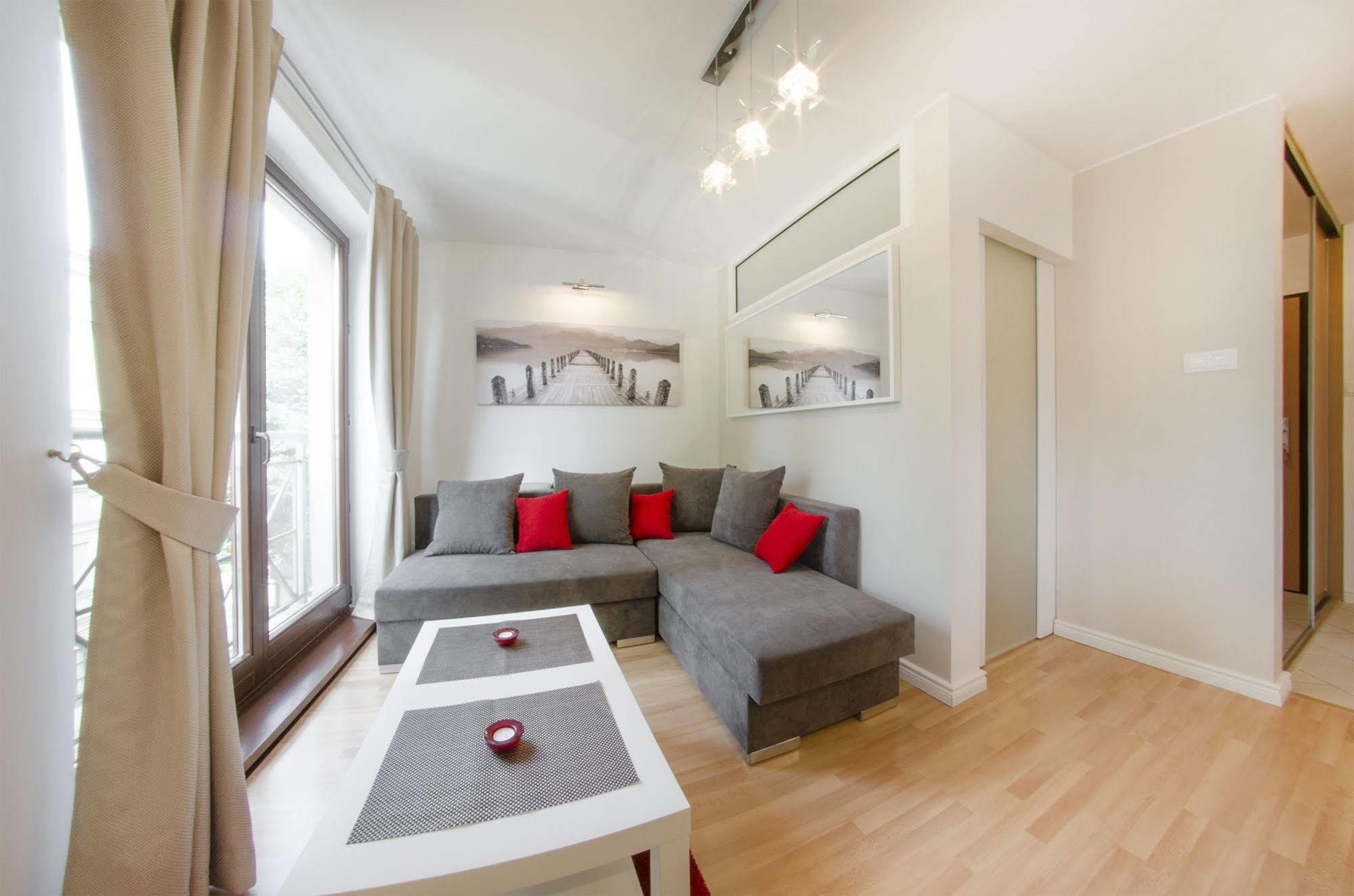 Dom & House - Apartments Sobieskiego Сопот Экстерьер фото
