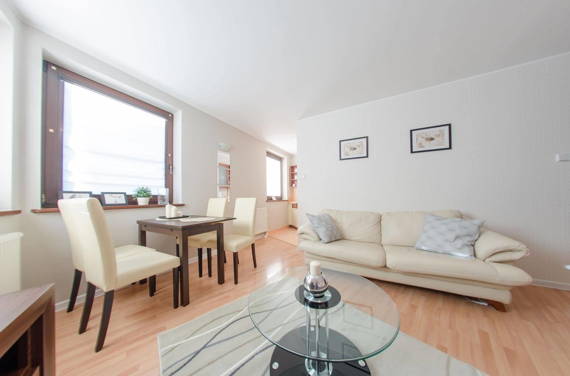 Dom & House - Apartments Sobieskiego Сопот Экстерьер фото